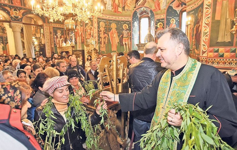 Crengile de salcie să nu-ţi lipsească azi!