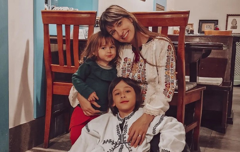 Dana Rogoz, dornică să petreacă timp doar cu fetița ei: „Îl preferă pe Radu și cred că simte o presiune din partea mea”