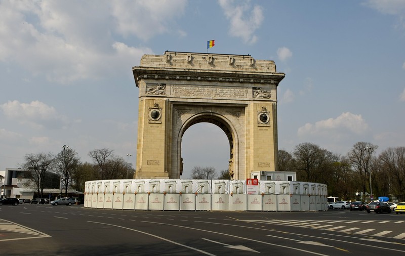 Se va face pasaj subteran pentru vizitatori pe sub Arcul de Triumf