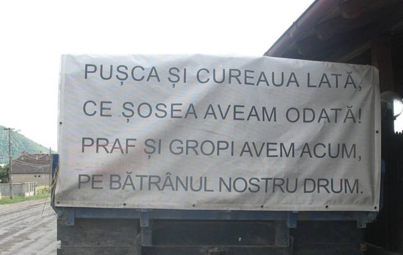 Odă drumurilor proaste! De la un camionagiu pentru gropile din asfalt!