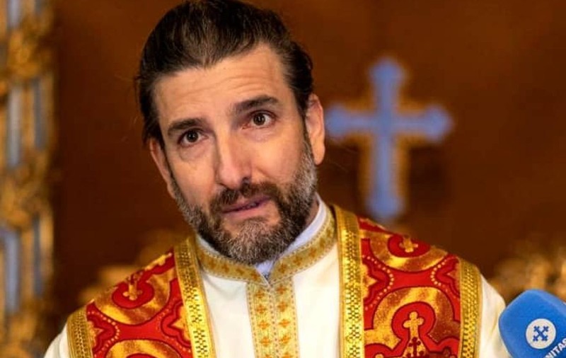 Reacția actorului Silviu Biriș, absolvent de Teologie, după ce Gabriel Cotabiță a fost incinerat. „Nu ne rămâne decât să ne rugăm. Obicei ce aparține unor credințe păgâne”