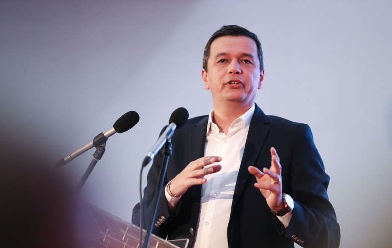 Grindeanu: Vă anunţ că PSD are deja un parlamentar confirmat cu COVID-19