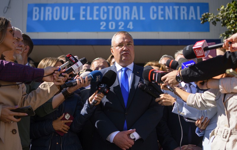 Nicolae Ciucă, răspuns evaziv, întrebat de ce PNL i-a tolerat pe Mihai Chirica și Costel Alexe, dar pe Nelu Tătaru l-a exclus