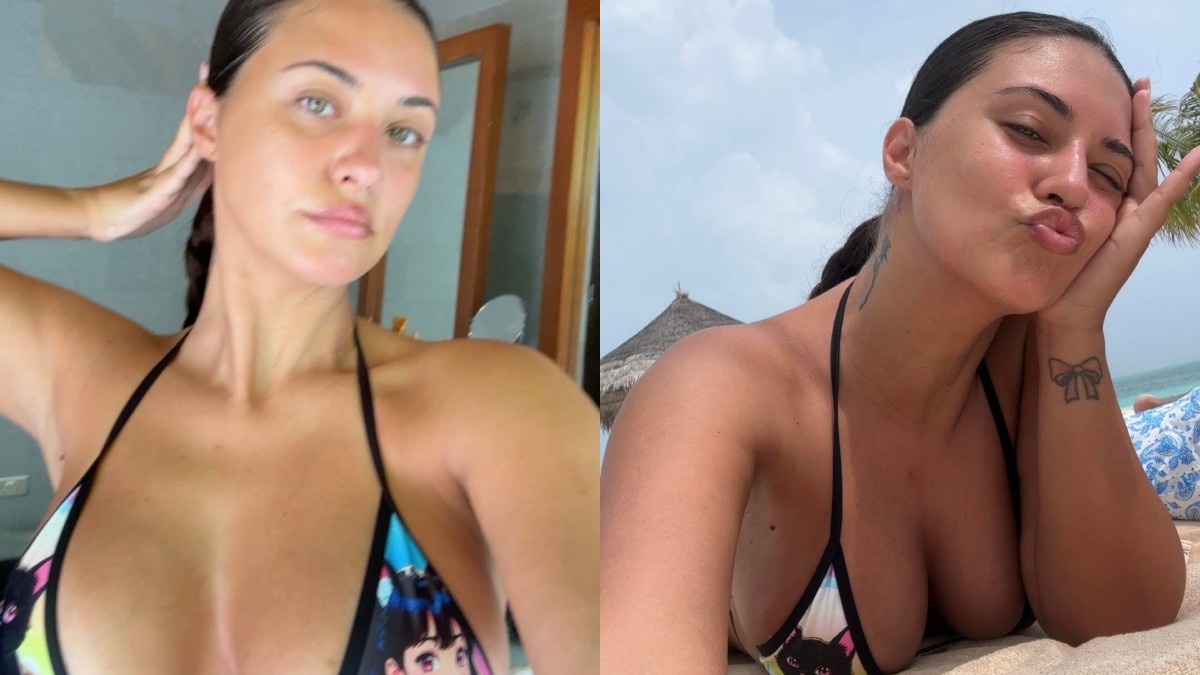 Antonia în costum de baie