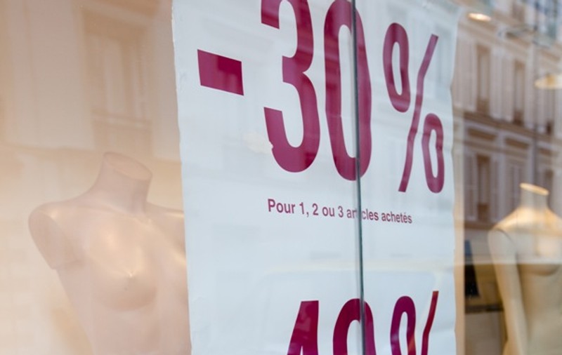 Ghid antipăcăleală. Ce trebuie să știi ca să nu iei țeapă la promoțiile de vară