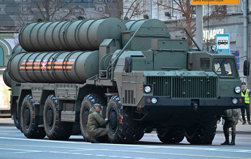 Turcia vrea să scape de sistemele rusești S-400 pentru a intra în programul american F-35. Problema este „extrem de sensibilă”, spune Kremlinul