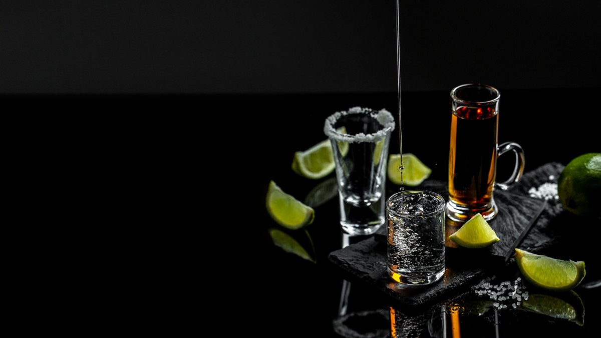 Ce este băutura triplu sec - Cocktail-uri cu triplu sec