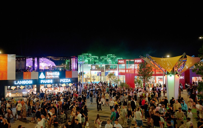 Beach, Please! în Ziua 3: 155.000 de participanți într-o singură zi. Future și Quavo, pentru prima dată LIVE în România, iar NIBIRU își dezvăluie viitorul