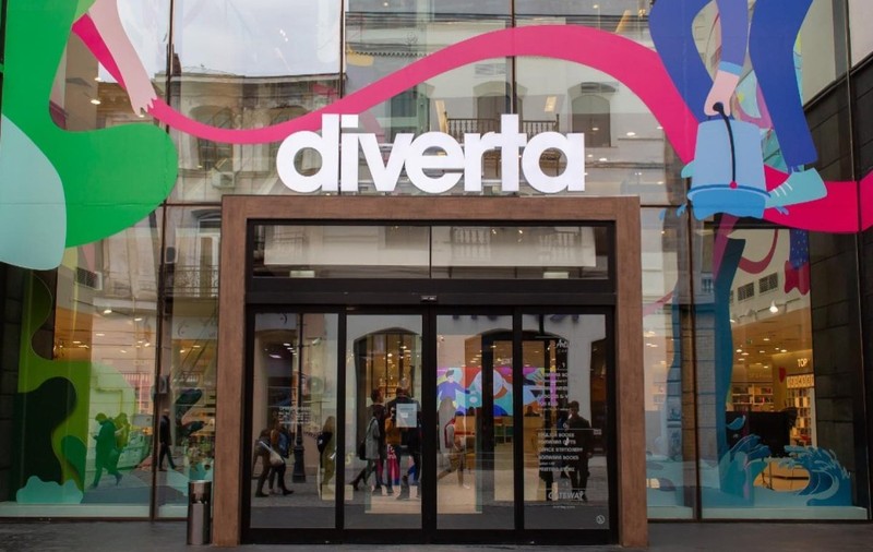 Lanțul de librării Diverta își cere insolvența. Pandemia de COVID i-a adus pierderi masive