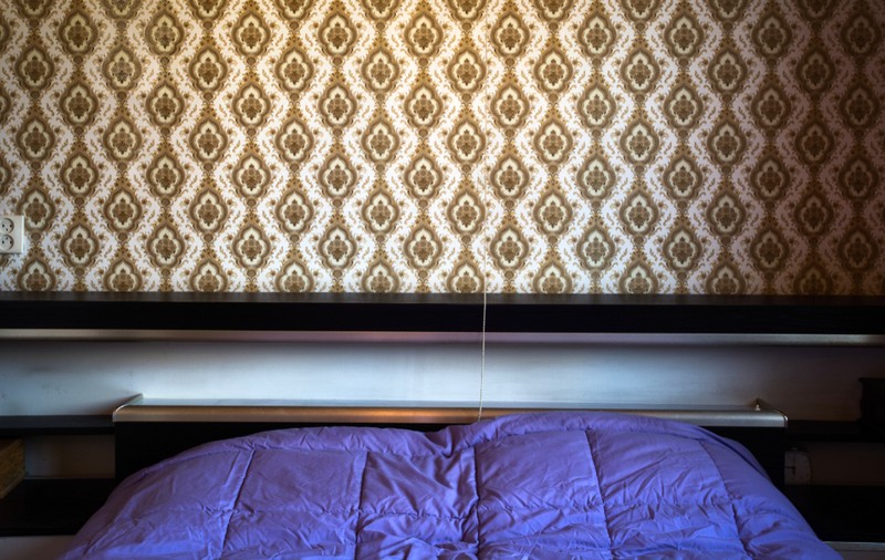 Trendul de design interior considerat kitsch în anii ‘90 care revine în forță: a devenit un simbol al luxului