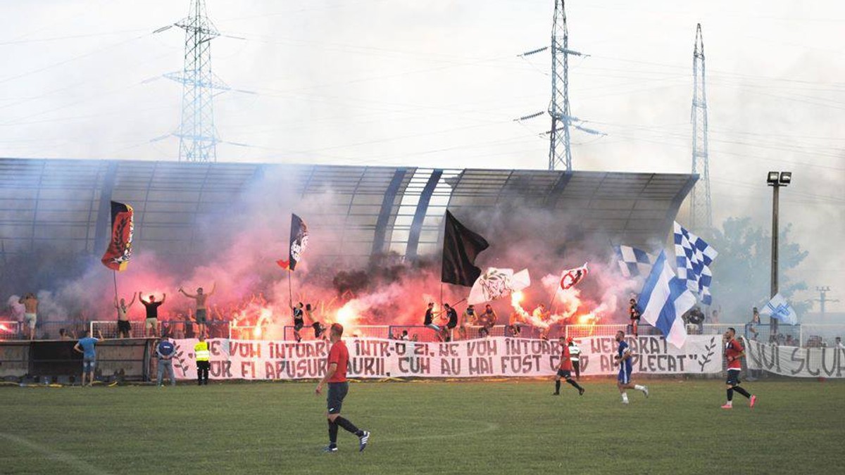 Fanii echipei FC U Craiova l-au făcut praf pe Mititelu: ”Poate a venit timpul ca bufonul să înțeleagă”