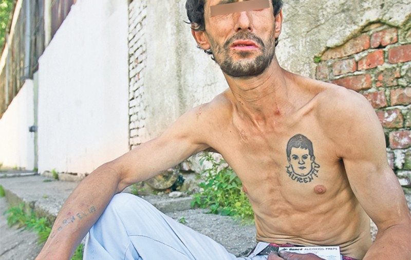 România înghite 1.080.000 de doze de heroină pe lună