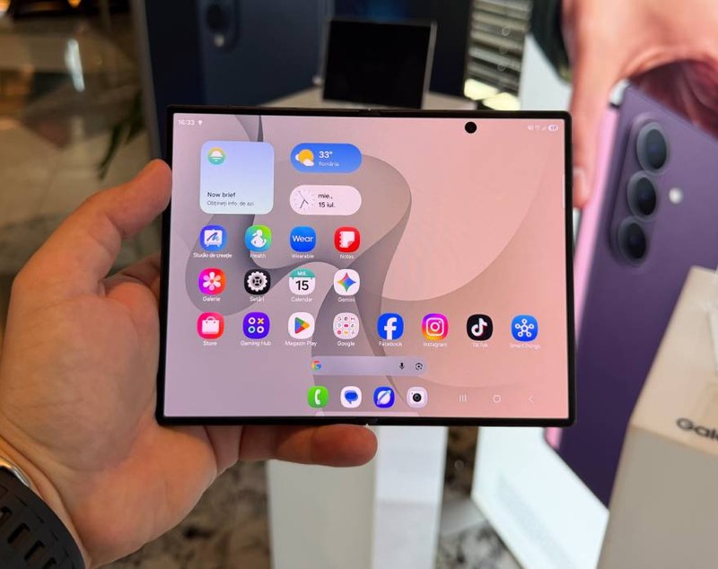 Samsung Galaxy Z Fold8, Z Fold8 Ultra și Z Flip8, lansate oficial în România: prețuri, specificații și disponibilitate