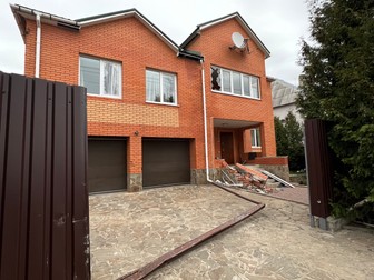 Casa părinților lui Nick
