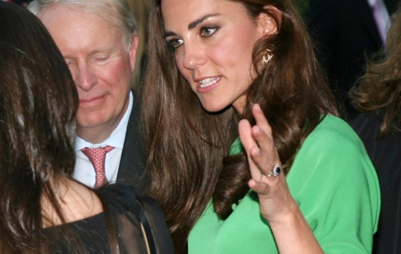 Foto&Video | Oare Kate Middleton nu mai are cu ce să se îmbrace?