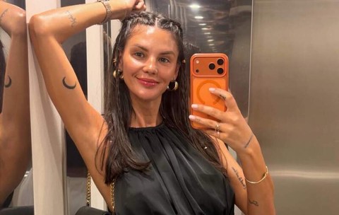 Așa arăta Ramona Olaru când a apărut prima dată la Neatza! Imagini rare: „Eram un fel de Betty cea urâtă”