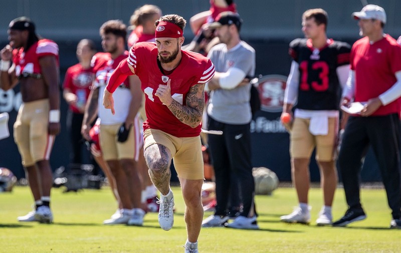 Ricky Pearsall, jucător de fotbal american, a fost împușcat în piept într-o tentativă de jaf la San Francisco. Suspectul, de 17 ani, arestat