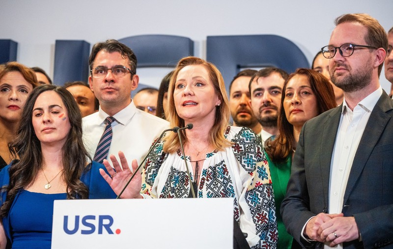 Elena Lasconi a cerut ca Toni Greblă să fie demis de la șefia AEP: „Are patru pensii speciale. Marcel Ciolacu, Ilie Bolojan, trimiteți-l acasă”
