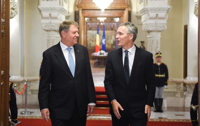 Iohannis, despre programul de la Deveselu: „Funcţionează şi se dezvoltă conform planului, nu trebuie să intre nimeni în panică”