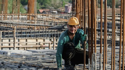 2024, anul cu cea mai mică ofertă de job-uri pentru străinătate din ultimii 5 ani. Și numărul de aplicări s-a aflat la nivelul minim al ultimilor 5 ani