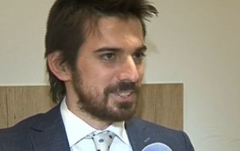 SURPRIZE, SURPRIZE din partea PACIENȚILOR ROMÂNI pentru TURCUL ANDREEI MARIN: ”VENEAU cu PROBLEME GINECOLOGICE!”