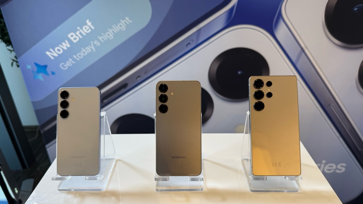 Gama Samsung Galaxy S25, prezentată în București.