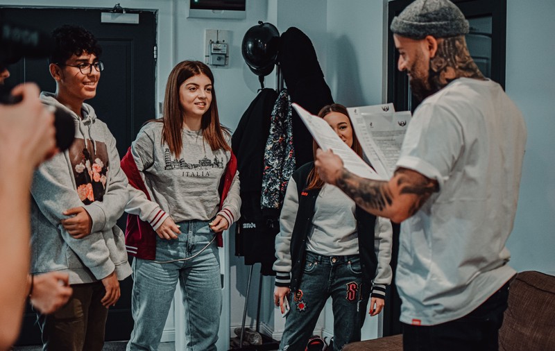 Matteo i-a lăsat pe fanii de pe Tik Tok să-i aleagă următorul single. „Am avut emoții de parcă am asistat la a doua naștere”