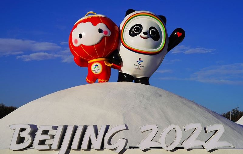 Sportivii medaliați la Jocurile Olimpice de iarnă 2022 de la Beijing vor primi buchete de flori artificiale realizate de pensionari