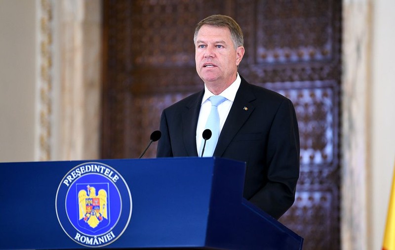Președintele Klaus Iohannis, despre mitingul PSD: ”Mi se pare o ciudățenie, ca pe vremea comuniștilor. Să pună mâna să muncească!”
