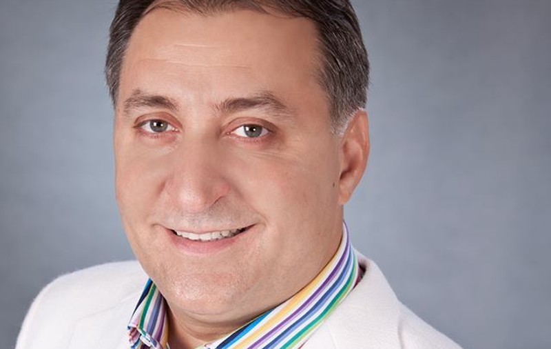 EXCLUSIV/ Vali Vijelie pleacă în primul turneu în America după 20 de ani! Manelistul va cânta în SUA și Canada
