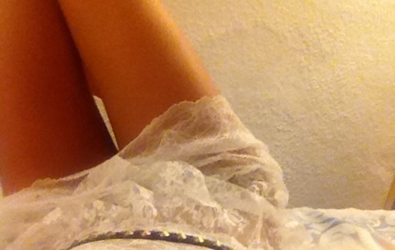 HOT! Laura Cosoi, AŞA CUM NU AI MAI VĂZUT-O! Uite ce ştie SĂ FACĂ ÎN PAT! | FOTO INCENDIAR