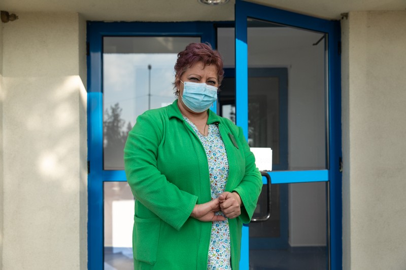 Asistenta Florentina Stamate coordonează vaccinarea la SJU Călăraşi