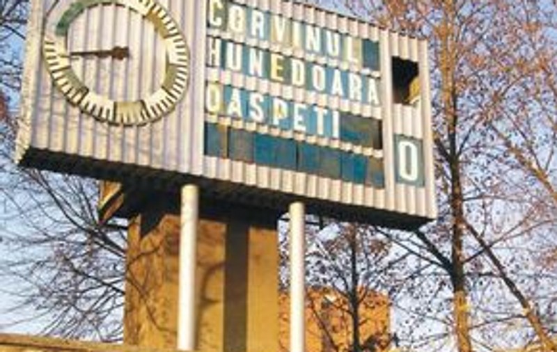 Renaşte Corvinul