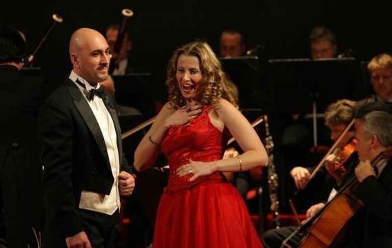 Romeo şi Julia Saleno, bursă de studii de la Renata Scotto, una din urmaşele Mariei Callas