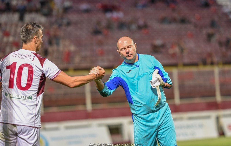 Academia Rapid n-a avut milă de Tudorel Mihăilescu, portarul fără o mână: 10-0! Giuleștenii au câștigat sezonul regular din campionatul Bucureștiului