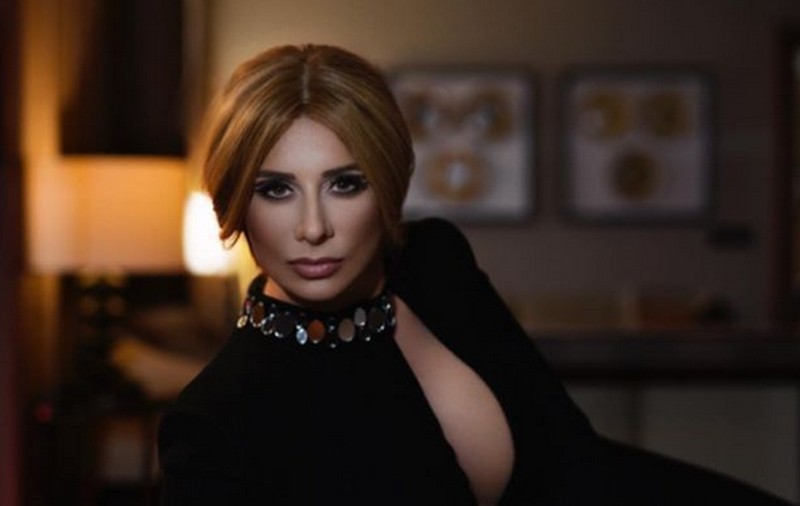 Cum îl răsfață Anamaria Prodan pe Reghe jr. Imaginea a strâns zeci de like-uri și comentarii