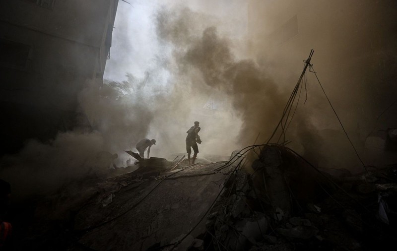 Frontiera Rafah, redeschisă pentru evacuări limitate. Noi atacuri peste granița Israel-Liban. Lansatoare de rachete, găsite într-un centru de tineret și o moschee din Gaza