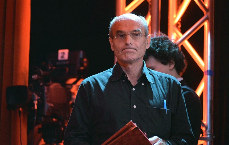 Cristian Tudor Popescu, îngrozit de un fake news cu ora exactă, la Radio România Actualități: „Niciodată n-a fost mai intensă senzația de mașinărie care o ia razna”