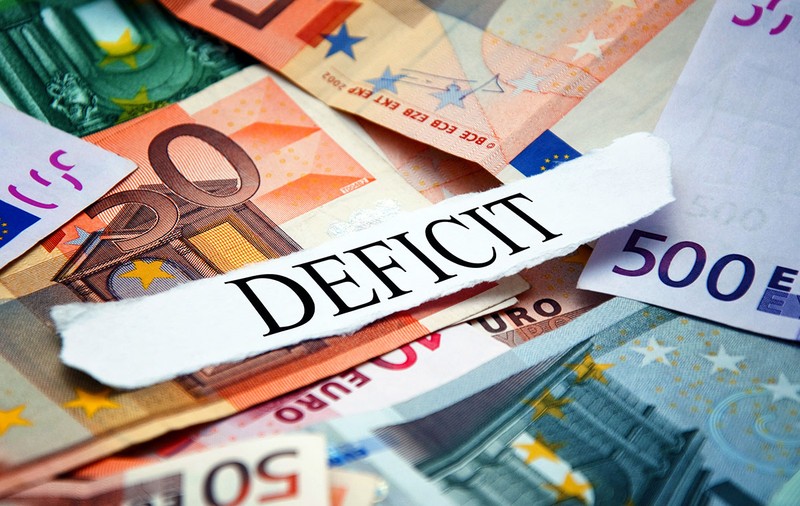 Reformele fiscale agresive ale guvernului sunt în zadar, nu se va ajunge la deficit de 7% pentru 2025. Ce spun analiștii