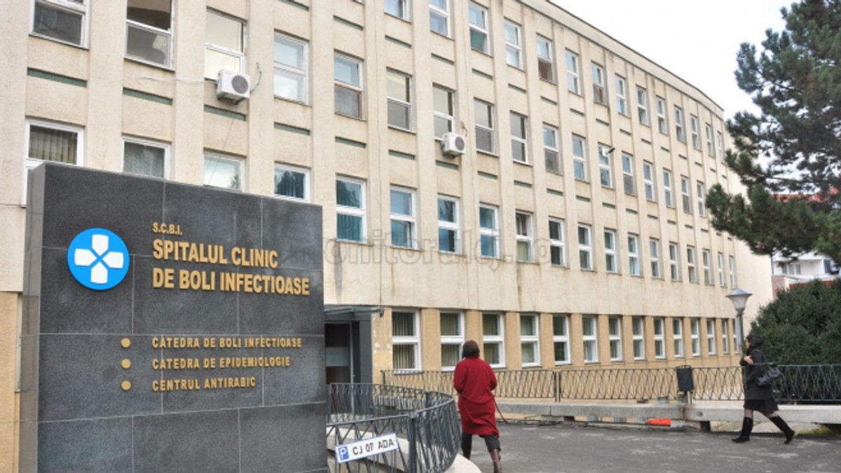 Bătrâna s-a aruncat de la etajul 1 al instituției medicale