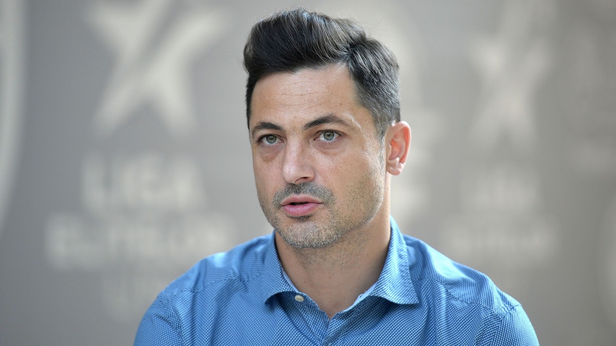 Mirel Rădoi, despre Campionatul European U 21: ”Principalul obiectiv este să adunăm puncte suficiente pentru a ieși din grupe”