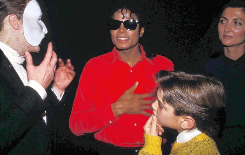 Procesele intentate lui Michael Jackson pentru abuzuri sexuale, reluate la 14 ani după moartea artistului