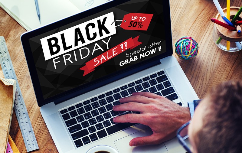 Trei exemple despre cum arată, de fapt, unele reduceri de Black Friday 2021. La ce trebuie să fii atent ca să nu te păcălești la promoții