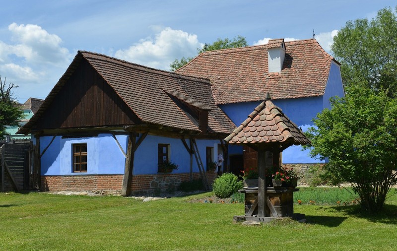 Casa prințului Charles din Viscri poate fi vizitată de turiștii care ajung în sat