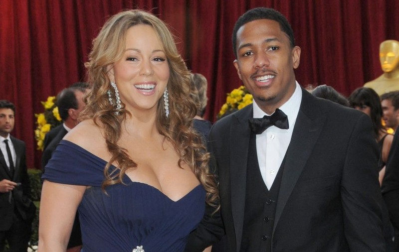 E oficial! Mariah Carey va avea gemeni