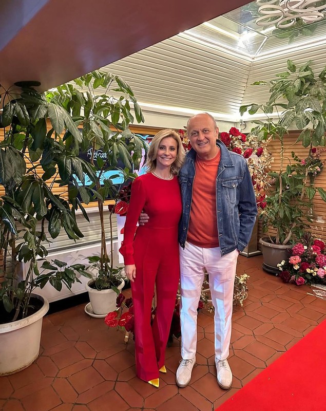Diana Șucu rupe tăcerea după 20 de ani. Câți bani a plătit Dan Șucu la divorțul de Camelia: „45 de milioane de euro a împrumutat de la bancă”