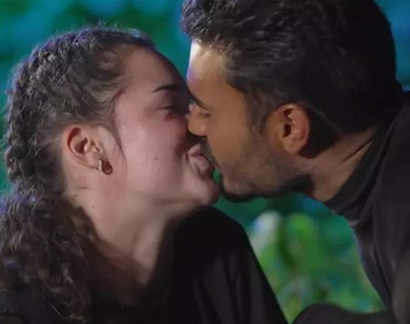 Jador spune cum a început relația cu Oana Ciocan: „Două zile mai târziu, ea s-a mutat la mine”. S-au și logodit după 6 luni de relație