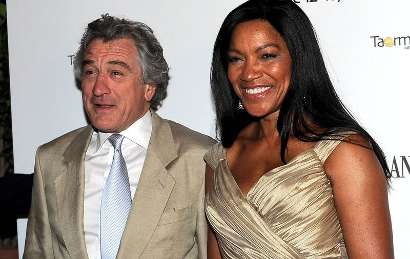 Robert De Niro locuieşte în aceeaşi clădire cu toate femeile care i-au dăruit moştenitori