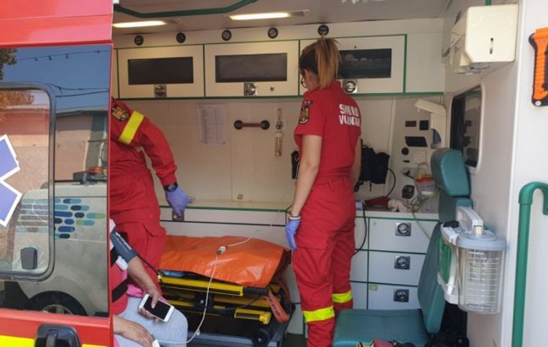 Contre în cazul clinicii unde un copil a fost paralizat după o anestezie. Nelu Tătaru: „Clinica a fost amendată, nu avea autorizație”. Reprezentant clinică: „E una din 2018”