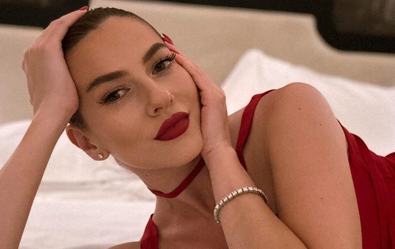 Imagini cu Lidia Buble în costum de baie, în vacanța în Vietnam. Fanii au criticat-o: „Chiloții parcă-s din 1900 toamna, de pe vremea lui Cleopatra”
